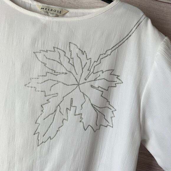 Vintage Melrose White Blouse with Silver Leaf Short Sleeve Long Size M - Picture 4 of 12